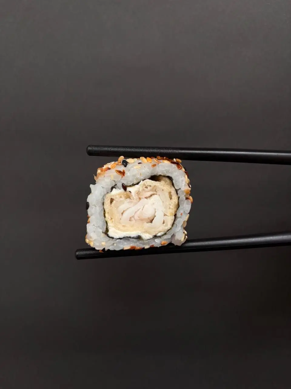 Roll de pesca en tempura